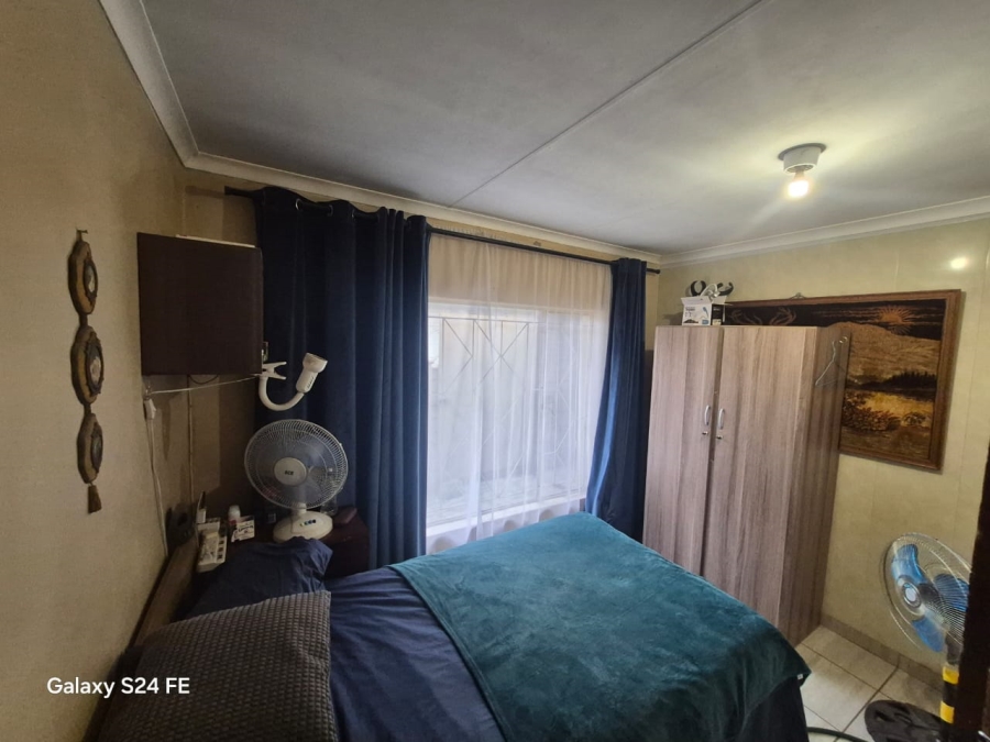 4 Bedroom Property for Sale in Oos Einde North West